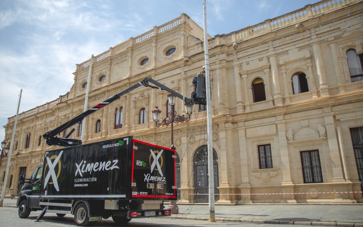 La Universidad de Sevilla y Ximenez Group firman un convenio de prácticas para perfiles de alta especialización en SAP