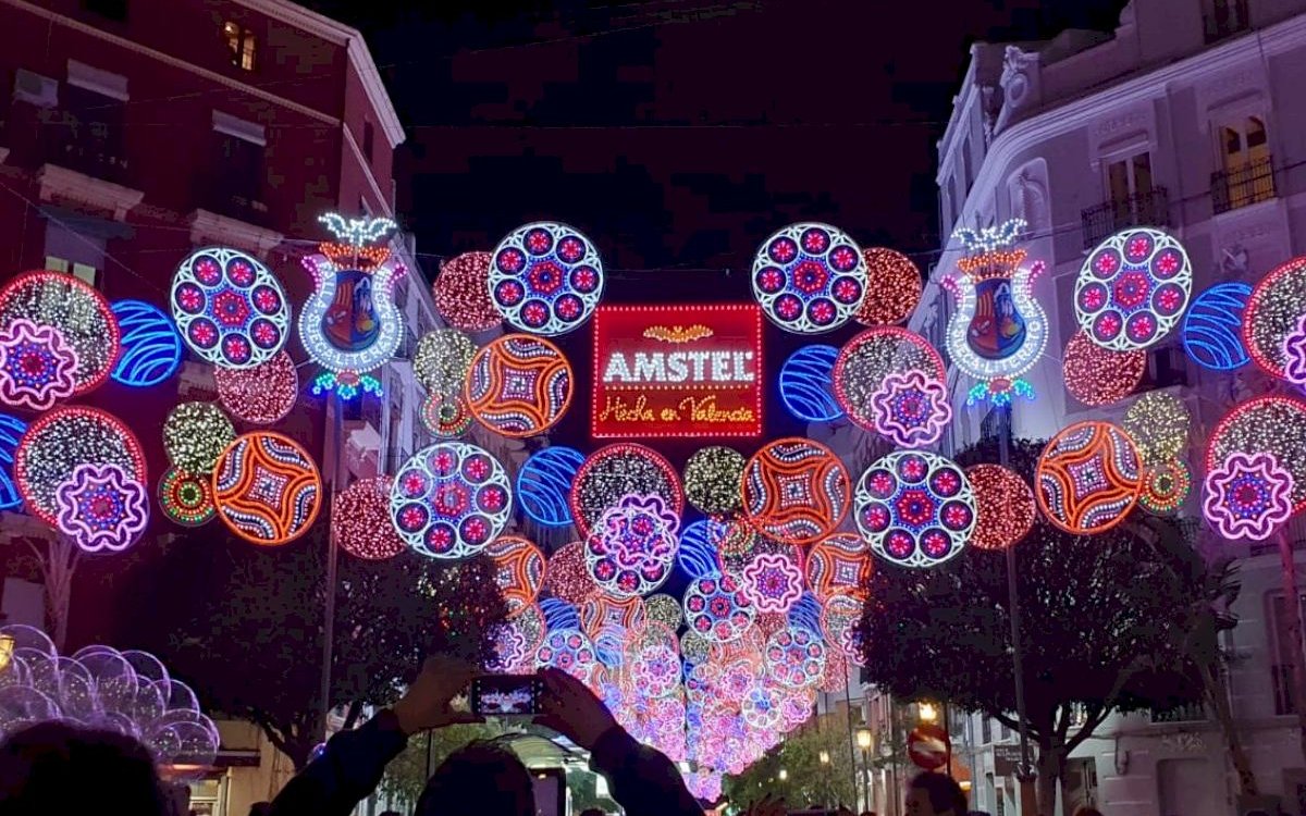 Iluminación para fiestas mayores